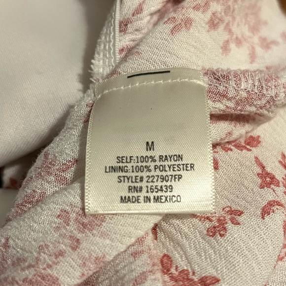 Mi Ami Women’s Baby Doll Top Open Back Size Medium Cropped Floral Design - Picture 5 of 5